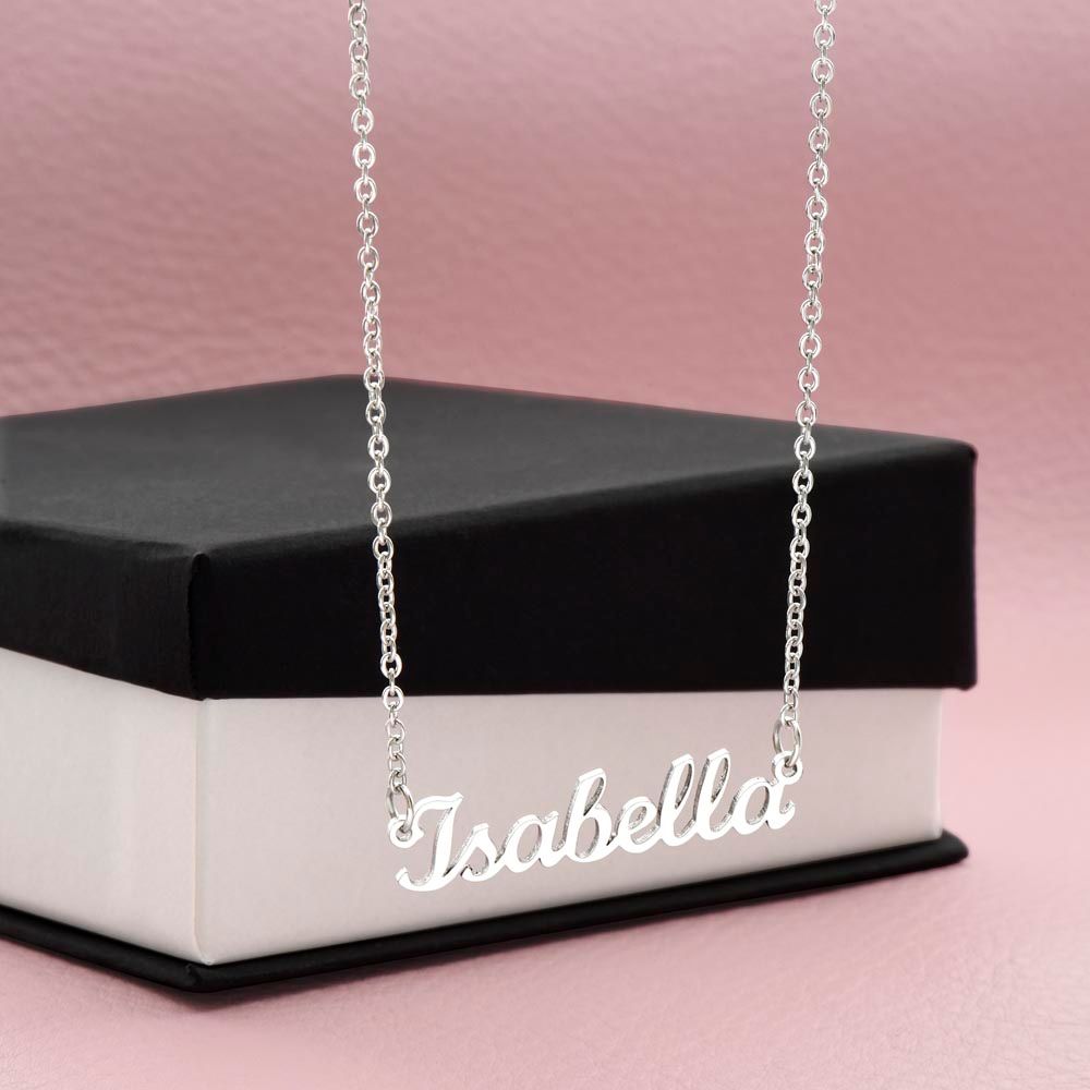 Name plate necklace