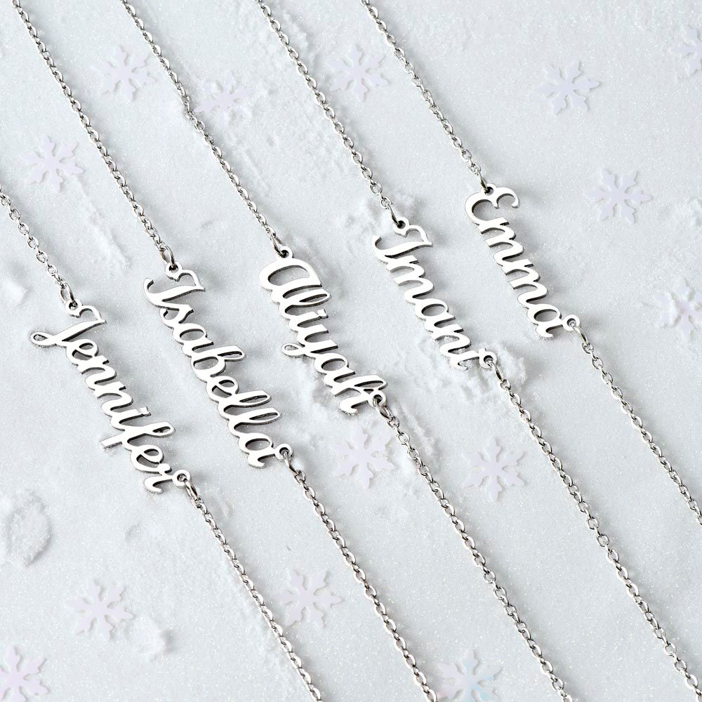 Name plate necklace